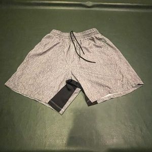 Mens A7 weight lifting shorts. EUC. XL.